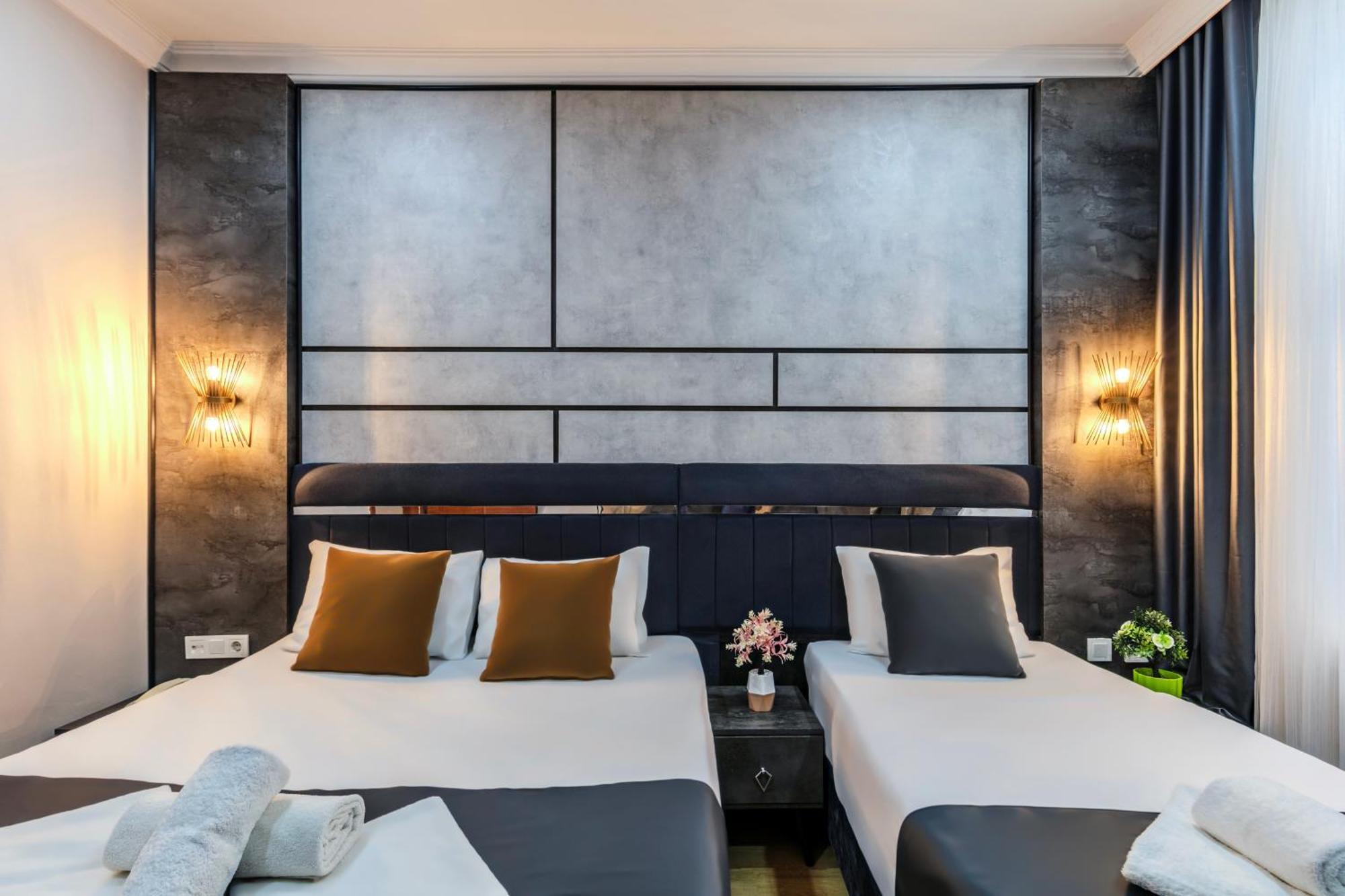 La Pazza Suites Istanbul Exterior photo